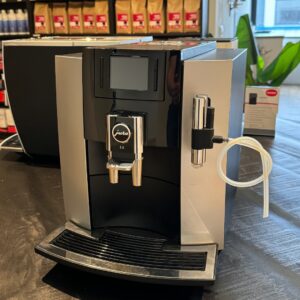 Refurbished Jura E8 koffiemachine