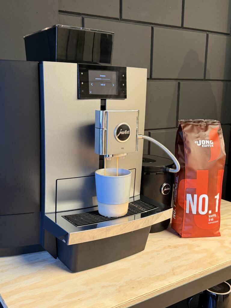 Kom koffie proeven in onze showroom in Soest